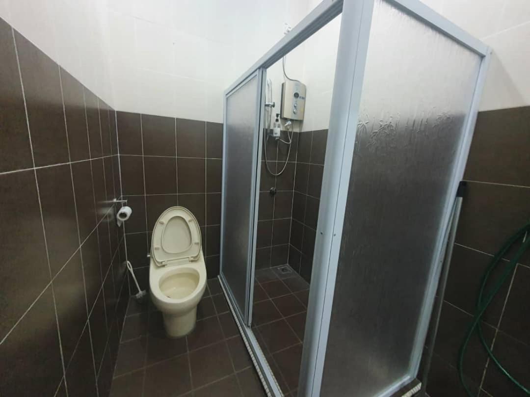 Suburban Vacation Home Ipoh Bagian luar foto