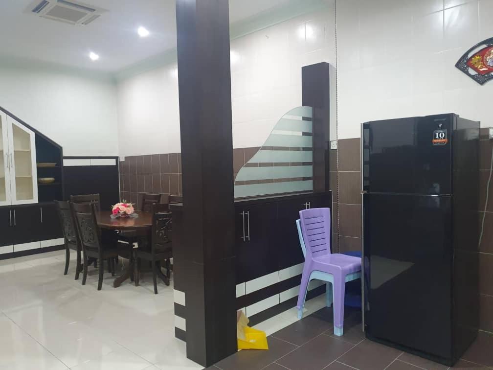 Suburban Vacation Home Ipoh Bagian luar foto